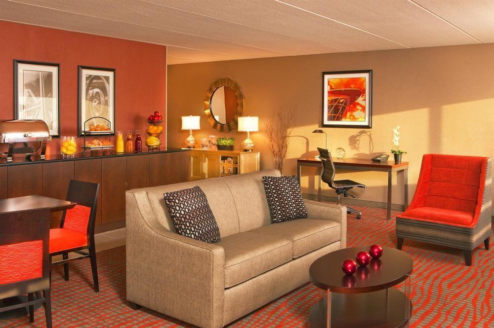 Four Points By Sheraton Milwaukee North Shore Brown Deer Eksteriør bilde