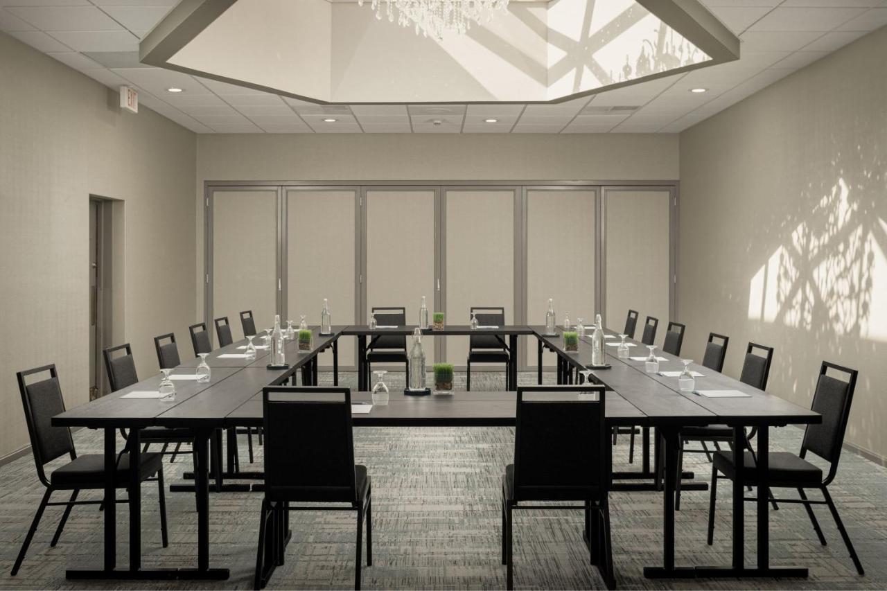 Four Points By Sheraton Milwaukee North Shore Brown Deer Eksteriør bilde