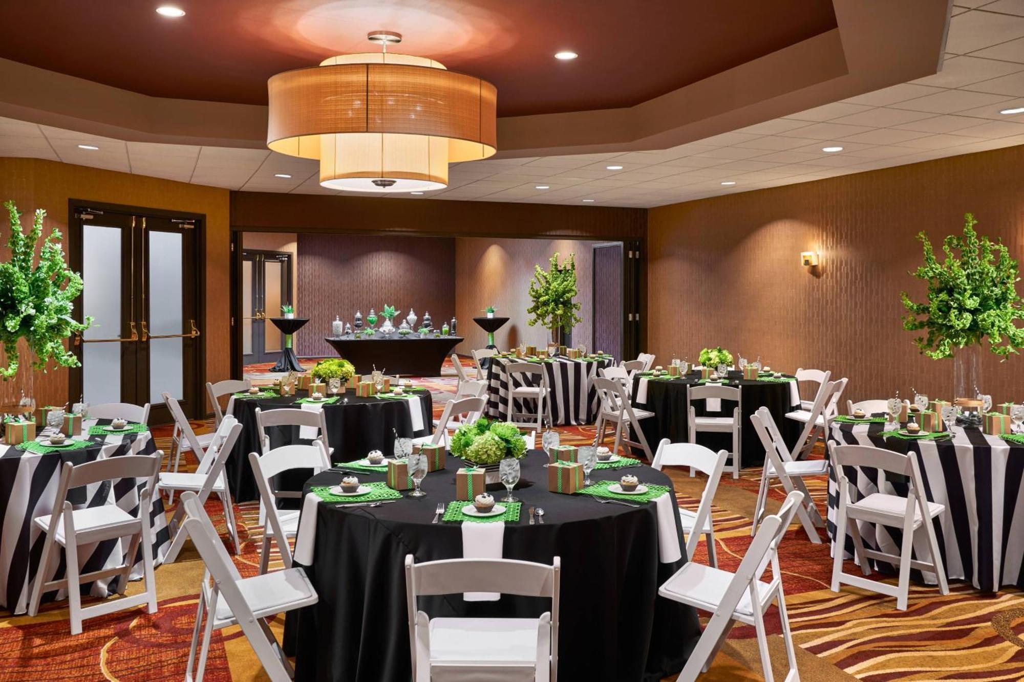 Four Points By Sheraton Milwaukee North Shore Brown Deer Eksteriør bilde