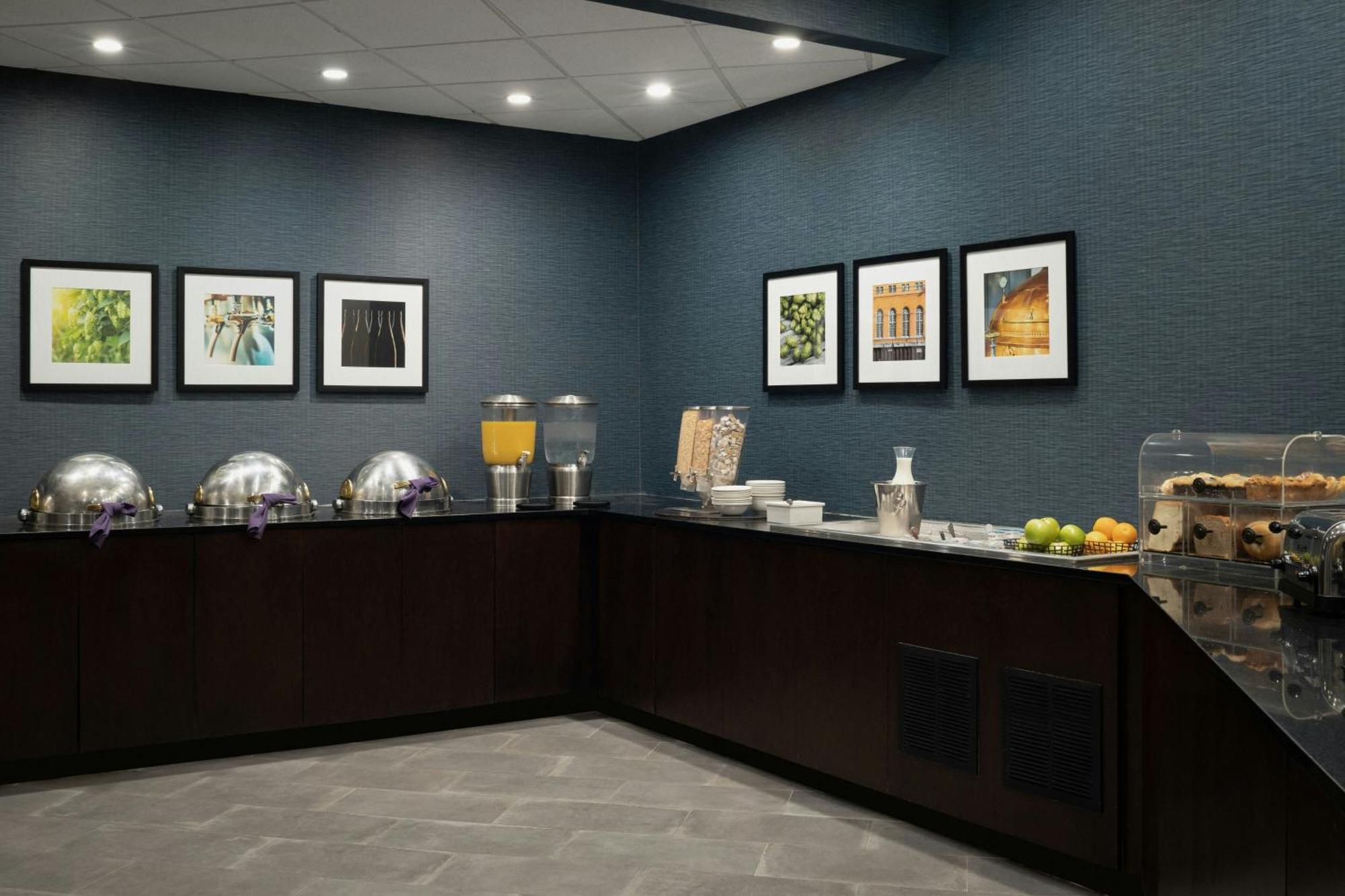Four Points By Sheraton Milwaukee North Shore Brown Deer Eksteriør bilde